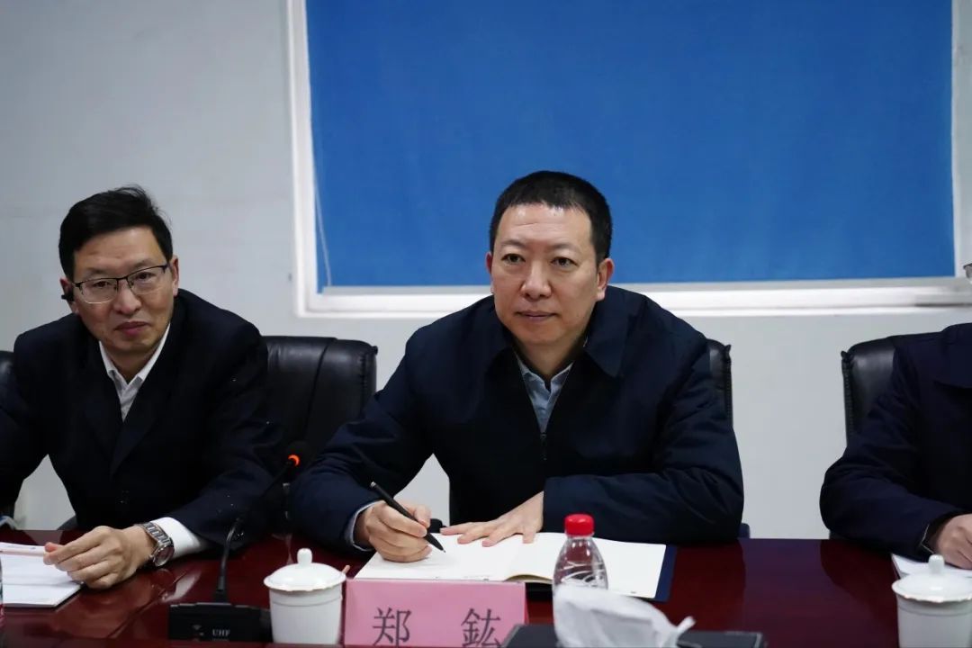 四川省司法廳領導調研藍海，并召開中小企業權益保障座談會(圖3)